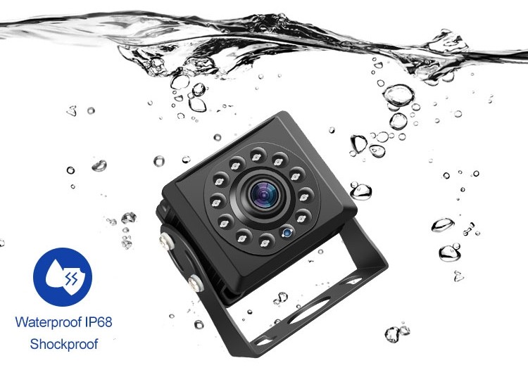 IP68 apsauga – vandeniui atsparios kameros sunkvežimiams